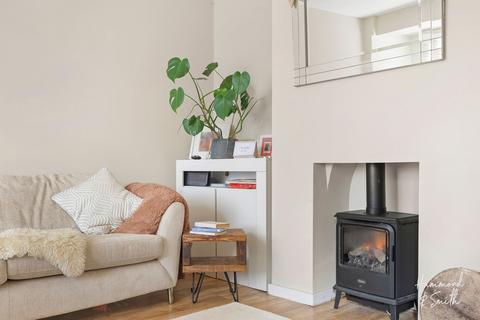 3 bedroom semi-detached house for sale, Centre Avenue, Epping CM16