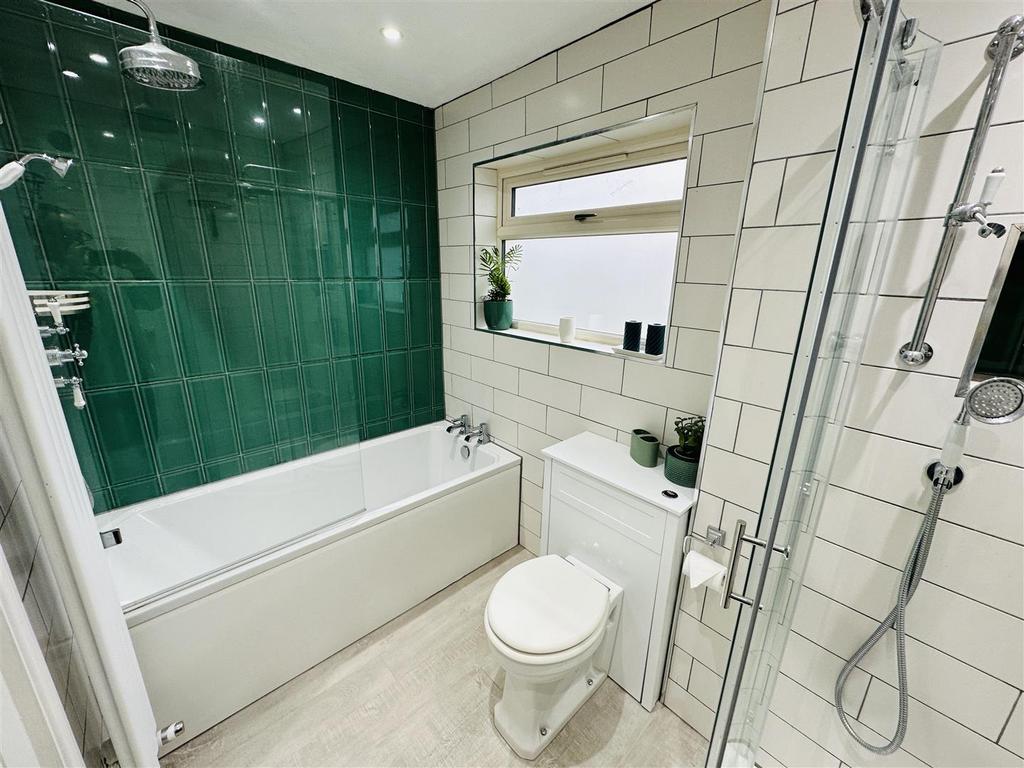 Bath.jpg