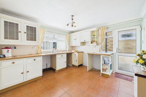 3 bedroom detached bungalow for sale, Barr Drive, Lakenheath, IP27