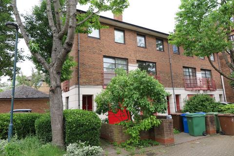 undefined, Plover Way, Surrey Quays, SE16