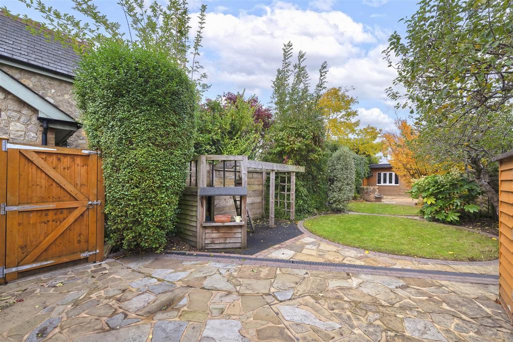 09