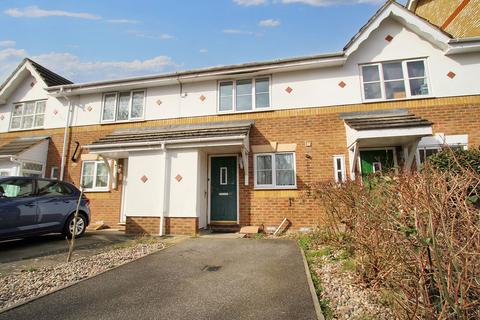 2 bedroom terraced house to rent, Patching Way, Hayes, UB4