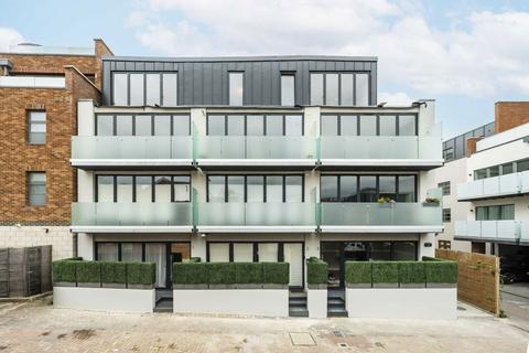 Elm Grove, Wimbledon SW19