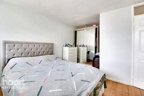 undefined, Sylvan Road, LONDON