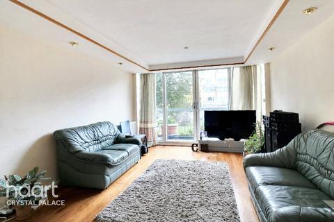 2 bedroom flat for sale, Sylvan Road, LONDON
