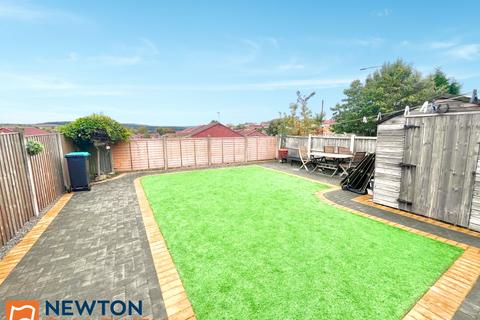 4 bedroom detached house for sale, Crosby Close, Forest Town, NG19