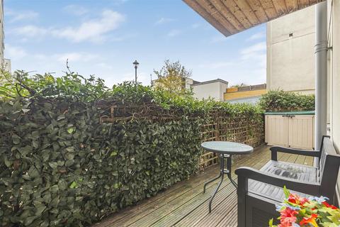 undefined, Garden Road, Richmond, TW9