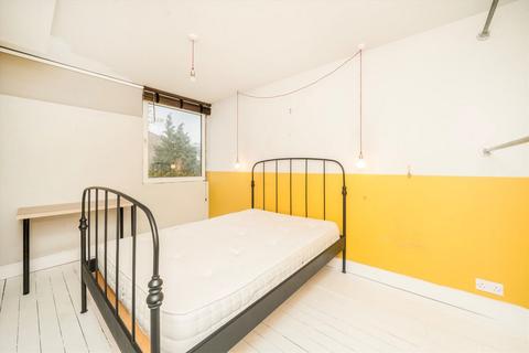 undefined, Shrubland Road, London E8