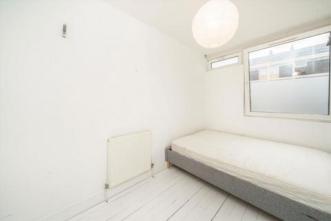 undefined, Shrubland Road, London E8