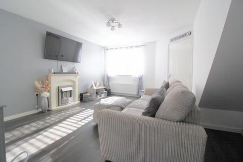 3 bedroom end of terrace house for sale, Hatters Court, Warwickshire CV12