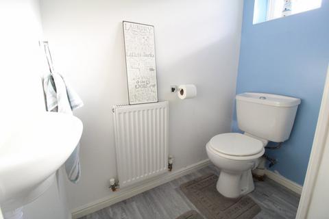 3 bedroom end of terrace house for sale, Hatters Court, Warwickshire CV12