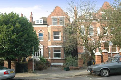 Langland Gardens, Hampstead, London, NW3