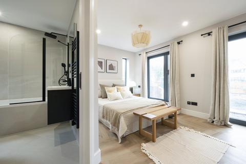 undefined, Coombe Lane, West Wimbledon SW20