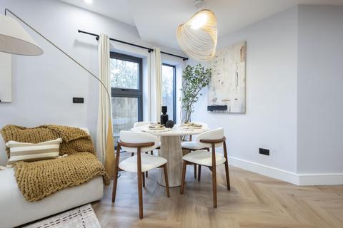 3 bedroom apartment for sale, Coombe Lane, West Wimbledon, Show Home Available To View SW20