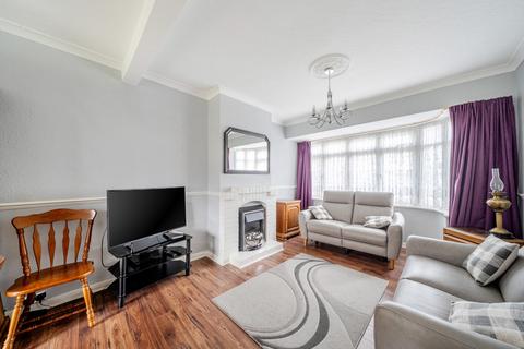 3 bedroom end of terrace house for sale, Stanley Avenue, Dagenham RM8