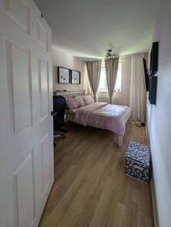 3 bedroom flat to rent, Hunton Street, Shoreditch, London, E1