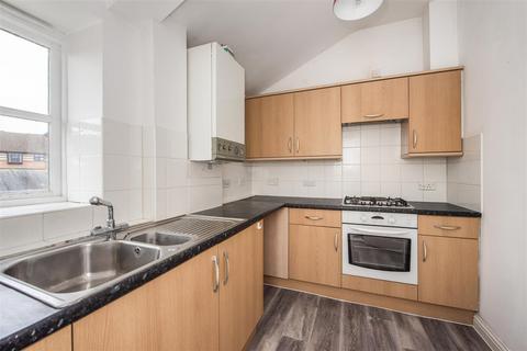 1 bedroom apartment for sale, The Cloisters, Andover, SP10 3FX