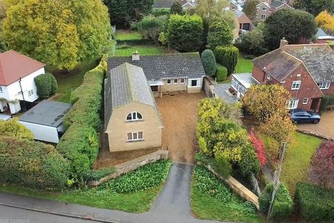4 bedroom detached house for sale, Doddington Road, Earls Barton, Northamptonshire NN6