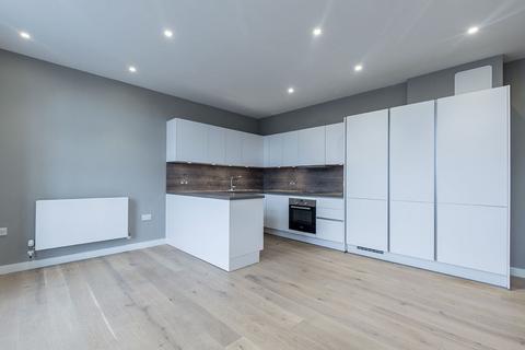 2 bedroom ground floor flat to rent, McMillan House 54-56 Cheam Common Road