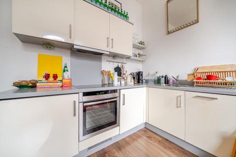 1 bedroom flat for sale, Porchester Road, Bayswater, London, W2