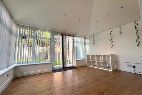 3 bedroom semi-detached house to rent, Bramblewood, Suffolk IP8