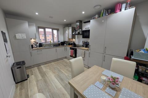 3 bedroom end of terrace house for sale, Carr Avenue, Leiston