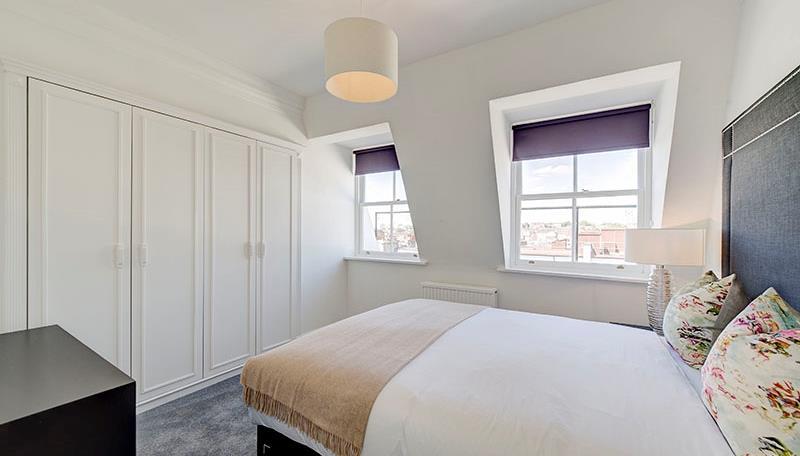 Sommerset bedroom 3.jpg