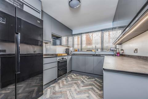 3 bedroom semi-detached house for sale, Old Rectory Road, Portsmouth PO6