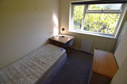 undefined, Clovelly Way, Bedford MK40