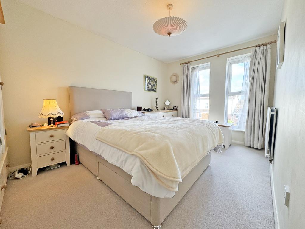 47 ML Bedroom 1