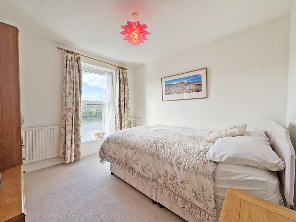 47 ML Bedroom 2