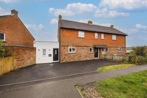 2 bedroom semi-detached house for sale, Courthope Avenue, Wadhurst