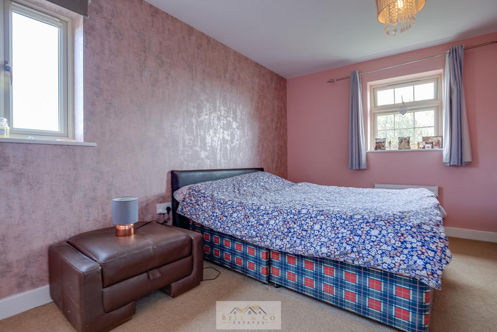 Bedroom 2.1