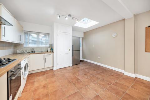 2 bedroom apartment for sale, High Street, Royston SG8