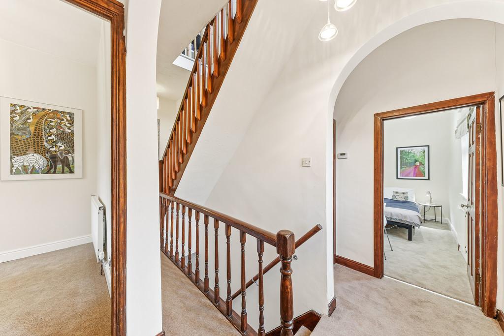 2 Donald Street-24