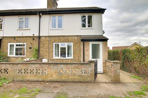3 bedroom end of terrace house to rent, Thornton Road, March PE15