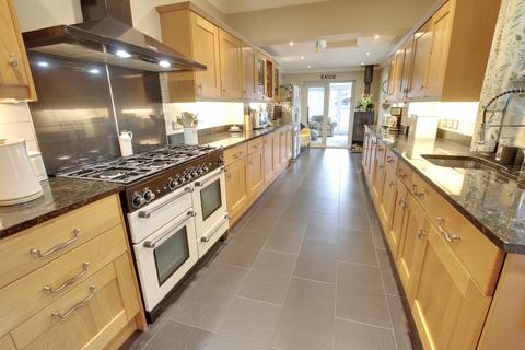 3 bedroom detached house for sale, County Road, March PE15