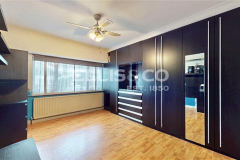 undefined, Links Road, London, NW2