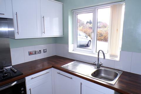 2 bedroom terraced house to rent, Holt Crescent, Cannock WS11