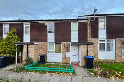 3 bedroom terraced house for sale, Swain Court, Lumbertubs, Northampton NN3
