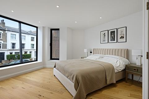 undefined, London W6