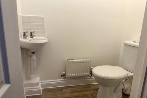 4 bedroom semi-detached house to rent, Collingwood Drive, Cambridge CB24