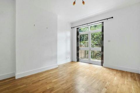 undefined, Harberton Road  Whitehall Park N19 3JR
