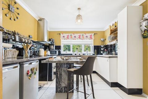 3 bedroom semi-detached house for sale, Buckland End, Buckland End B34