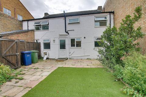 3 bedroom terraced house for sale, Station Road, March PE15