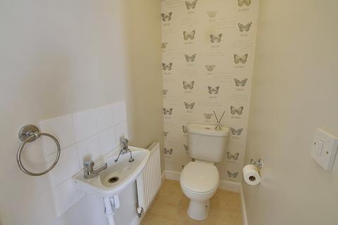 4 bedroom end of terrace house for sale, Greenwood Way, Wimblington PE15