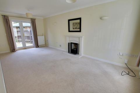 4 bedroom end of terrace house for sale, Greenwood Way, Wimblington PE15