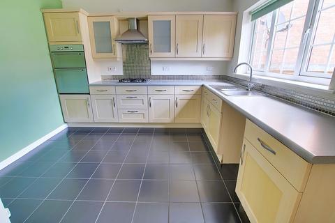 4 bedroom end of terrace house for sale, Greenwood Way, Wimblington PE15