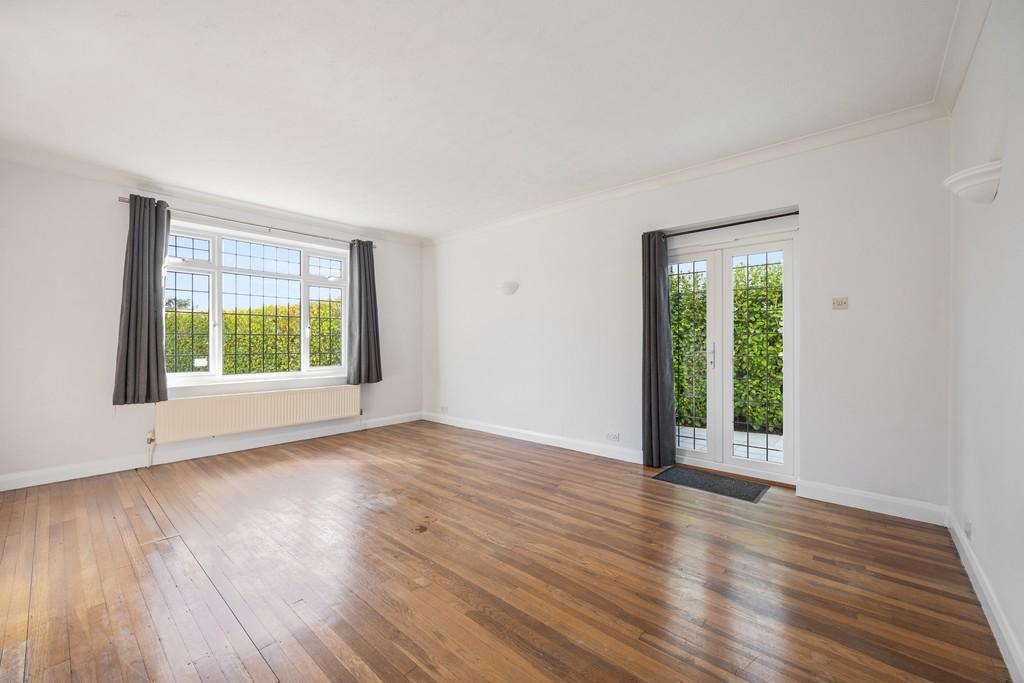Grange Park Sitting Room a