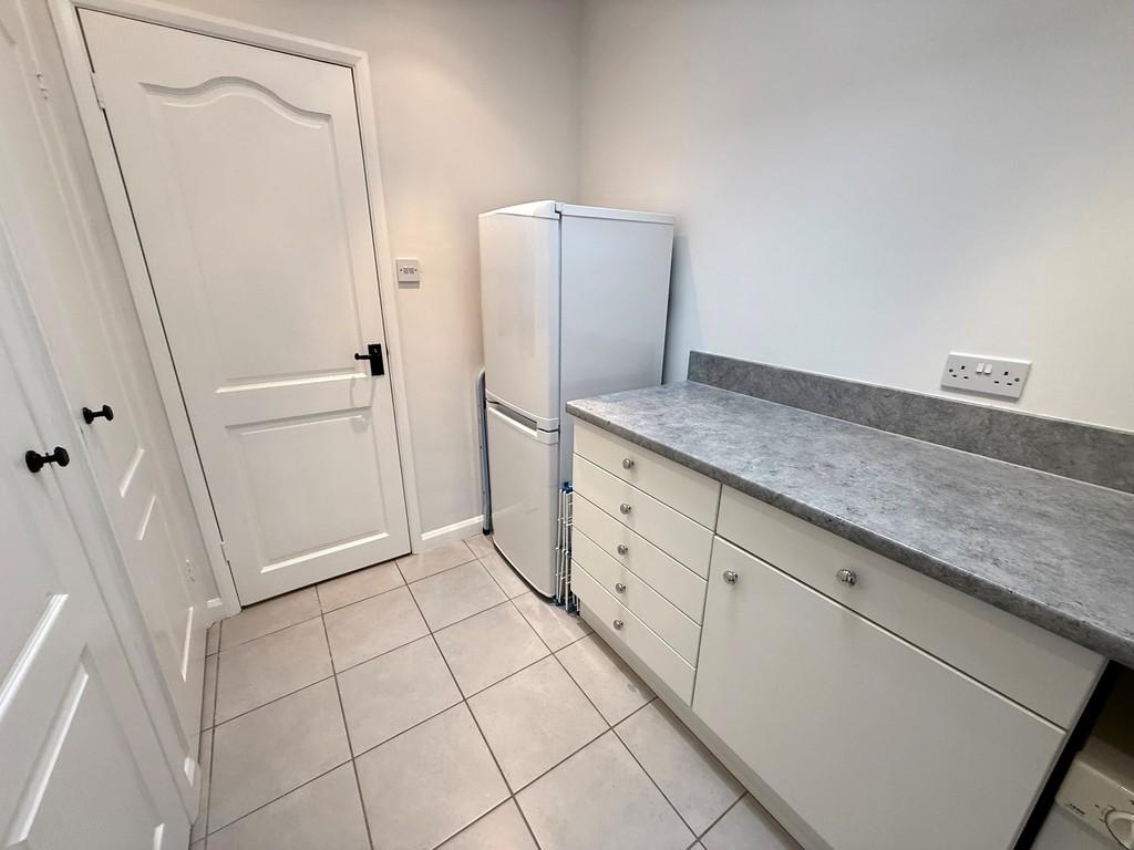 121 Mallon Dene Utility